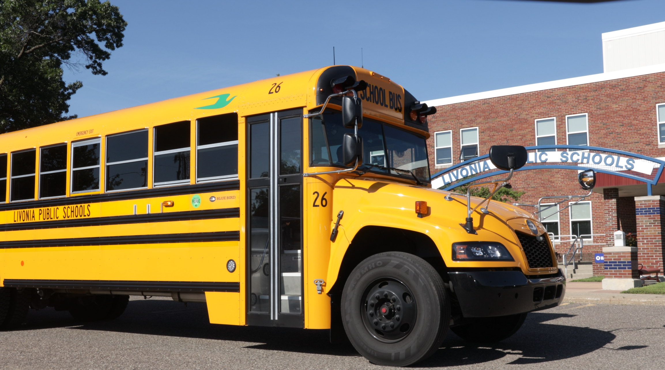 Read more about the article Livonia Public Schools Cuts Costs and Emissions with Propane-Powered Buses